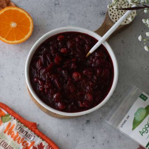 Vegan Cranberry Sauce for Thanksgiving Day by Ligia